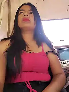 Danna-linyi online show from 02/07/25, 01:43