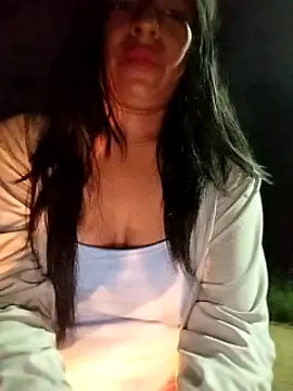 Danna-linyi online show from 02/08/25, 01:22