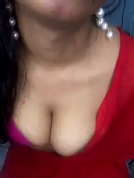 hinaa khan online show from 02/12/25, 03:05