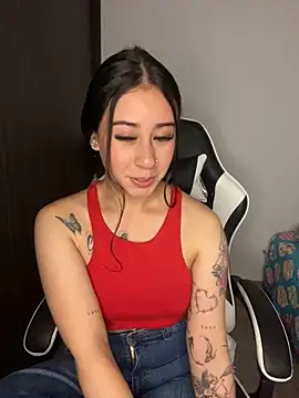 Zoee t online show from 12/05/25, 03:26