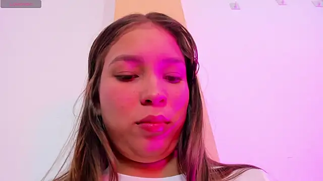 Snapshot of HaleyAmaya chatting on 06/14/26, 12:41 HaleyAmaya online show from 06/14/26, 12:41
