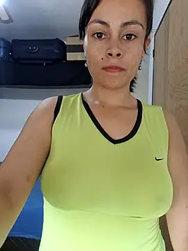 Snapshot of sweet_aphrodite69 chatting on 03/06/25, 02:29 sweet aphrodite69 online show from 03/06/25, 02:29