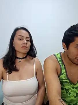 Snapshot of sweet_aphrodite69 chatting on 09/17/25, 11:39 sweet aphrodite69 online show from 09/17/25, 11:39