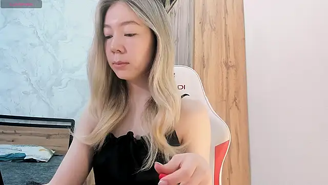 Babby Rabbit online show from 03/09/26, 11:03