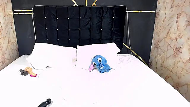 AmandaRobers online show from 12/12/24, 05:37