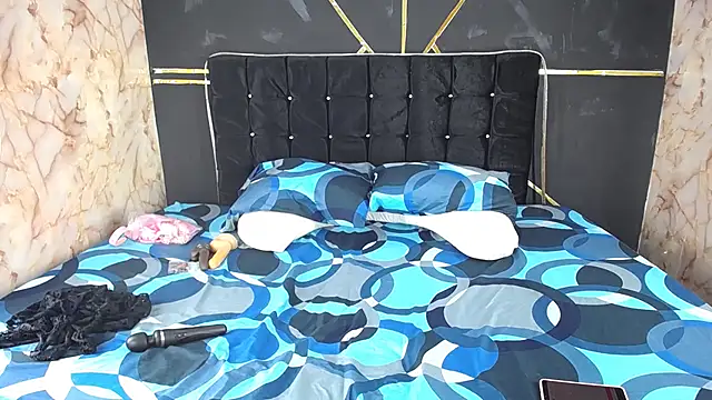 AmandaRobers online show from 01/12/25, 08:36