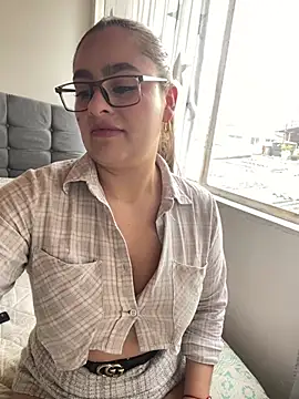 Snapshot of Gabriela-Parker_ chatting on 03/11/25, 03:34 Gabriela-Parker online show from 03/11/25, 03:34