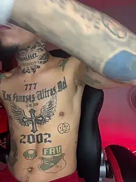 Snapshot of Junihn0 chatting on 02/03/25, 04:41 Junihn0 online show from 02/03/25, 04:41