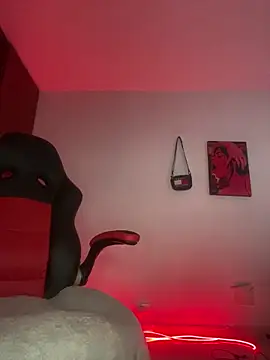 Snapshot of Junihn0 chatting on 02/05/25, 04:03 Junihn0 online show from 02/05/25, 04:03