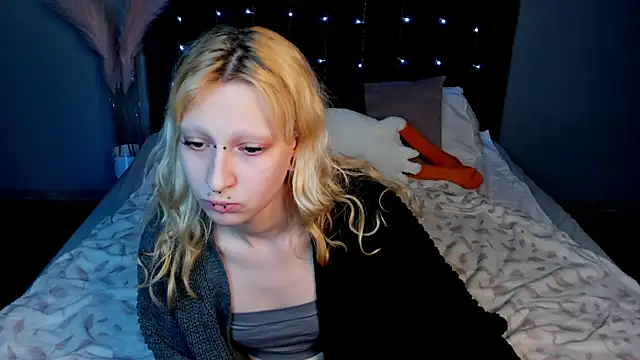 Lexy-Woorhez online show from 02/04/25, 01:59