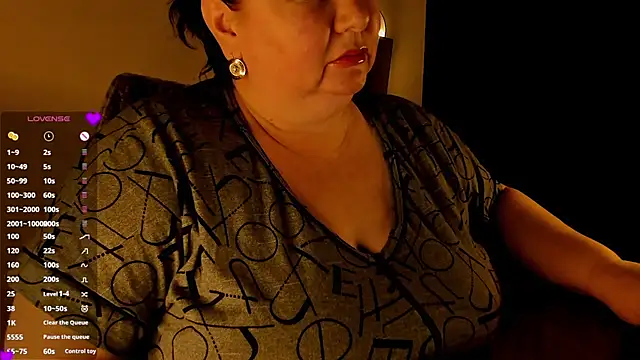 SexxyDreams1 online show from 02/03/25, 11:36