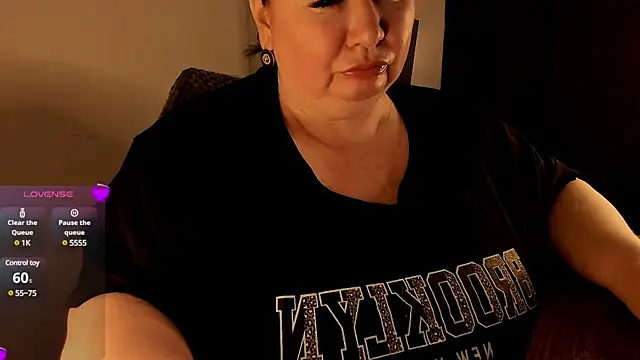 SexxyDreams1 online show from 02/18/25, 03:53