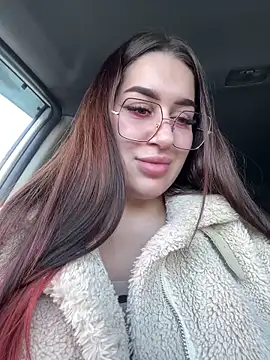Snapshot of VikiDemi chatting on 02/19/25, 11:28 VikiDemi online show from 02/19/25, 11:28
