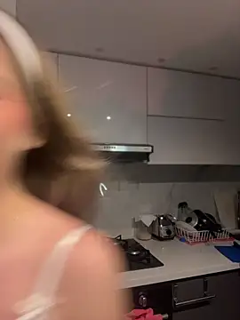 NicoleCut online show from 04/01/26, 11:57