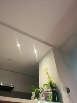 NicoleCut online show from 04/17/26, 10:07