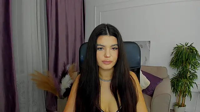 Snapshot of AlluringAriel chatting on 02/13/25, 03:39 AlluringAriel online show from 02/13/25, 03:39