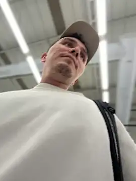 adam-rivera online show from 01/17/26, 01:54