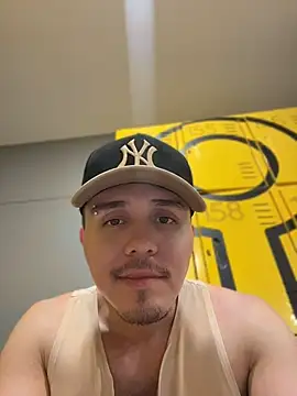adam-rivera online show from 07/11/26, 05:04