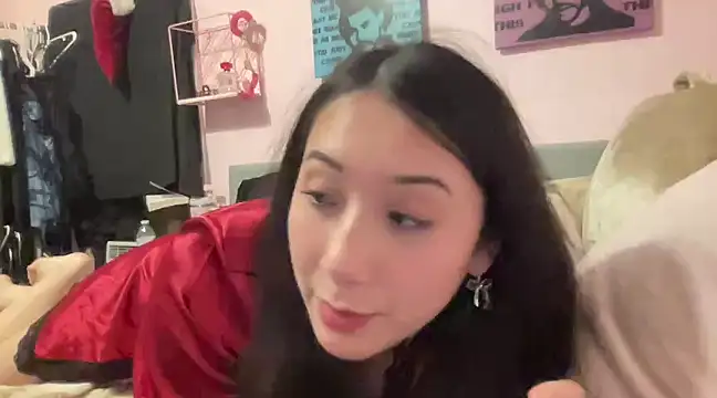 Snapshot of tokyobaby chatting on 12/28/24, 05:23 tokyobaby online show from 12/28/24, 05:23