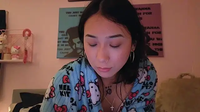 Snapshot of tokyobaby chatting on 03/21/25, 04:28 tokyobaby online show from 03/21/25, 04:28