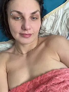 Magic  smile online show from 12/15/25, 04:28