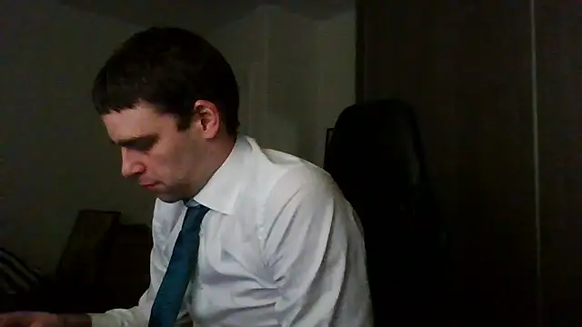 Snapshot of The_big_viking_ chatting on 01/01/25, 02:41 The big viking  online show from 01/01/25, 02:41