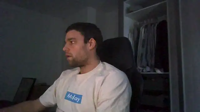 Snapshot of The_big_viking_ chatting on 01/10/25, 12:36 The big viking  online show from 01/10/25, 12:36