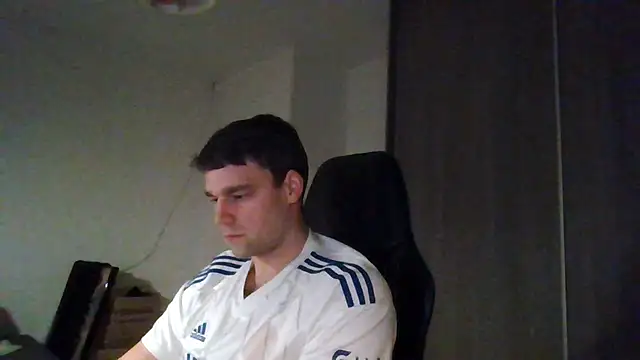 Snapshot of The_big_viking_ chatting on 02/12/25, 09:22 The big viking  online show from 02/12/25, 09:22