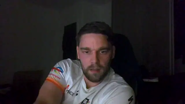 Snapshot of The_big_viking_ chatting on 10/29/25, 09:27 The big viking  online show from 10/29/25, 09:27