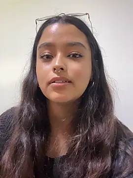 Ariana Pierce online show from 05/09/26, 06:35