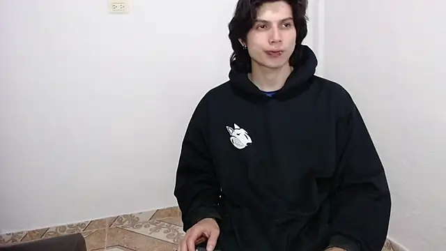 pervertsteens3 online show from 02/18/26, 07:10