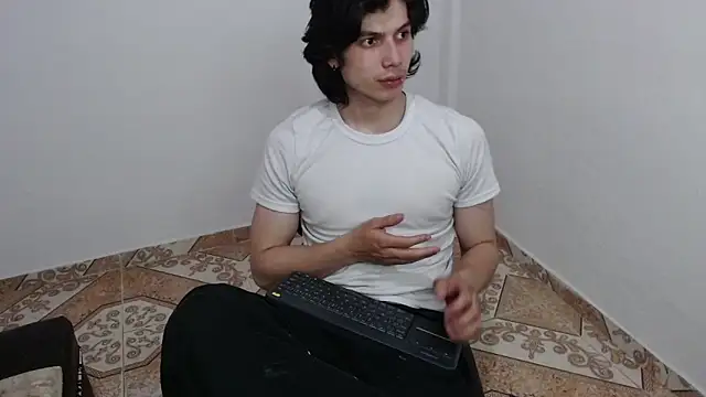 pervertsteens3 online show from 02/24/26, 03:04