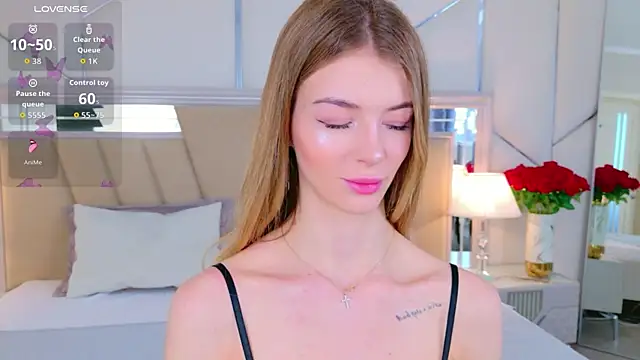 MeganMour online show from 04/20/26, 04:37