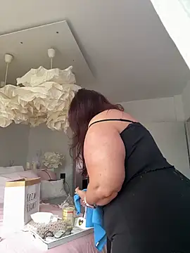 Engel mia online show from 03/14/26, 10:32