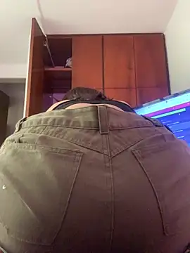 Snapshot of mariana_21x chatting on 01/17/25, 06:44 mariana 21x online show from 01/17/25, 06:44