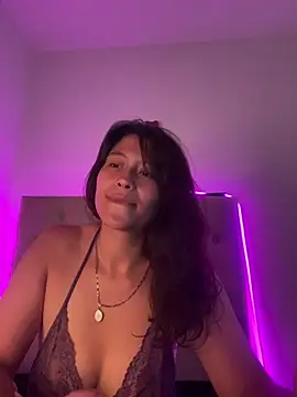 Snapshot of mariana_21x chatting on 01/24/25, 12:31 mariana 21x online show from 01/24/25, 12:31