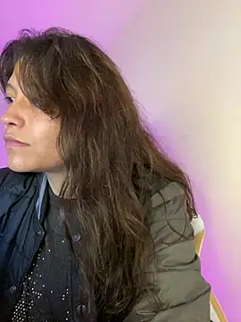 Snapshot of mariana_21x chatting on 01/25/25, 12:58 mariana 21x online show from 01/25/25, 12:58