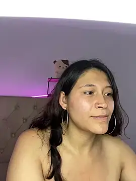 Snapshot of mariana_21x chatting on 02/28/25, 03:59 mariana 21x online show from 02/28/25, 03:59