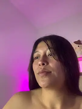 Snapshot of mariana_21x chatting on 03/04/25, 12:55 mariana 21x online show from 03/04/25, 12:55