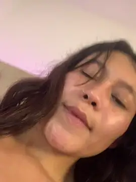 Snapshot of mariana_21x chatting on 03/07/25, 07:16 mariana 21x online show from 03/07/25, 07:16