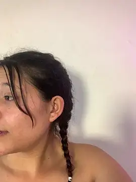 Snapshot of mariana_21x chatting on 03/08/25, 06:58 mariana 21x online show from 03/08/25, 06:58