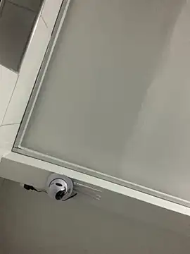 Snapshot of mariana_21x chatting on 03/10/25, 04:03 mariana 21x online show from 03/10/25, 04:03