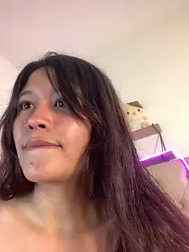 Snapshot of mariana_21x chatting on 03/12/25, 01:30 mariana 21x online show from 03/12/25, 01:30