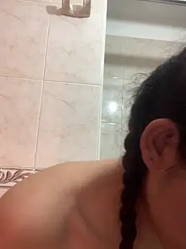 Snapshot of mariana_21x chatting on 03/12/25, 07:38 mariana 21x online show from 03/12/25, 07:38