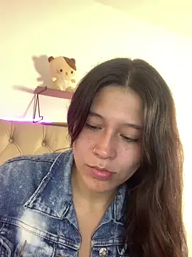 Snapshot of mariana_21x chatting on 03/20/25, 12:53 mariana 21x online show from 03/20/25, 12:53