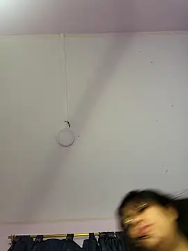 Snapshot of mariana_21x chatting on 10/24/25, 11:50 mariana 21x online show from 10/24/25, 11:50