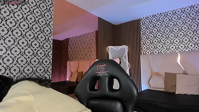 penelope tay1 online show from 02/01/26, 03:27