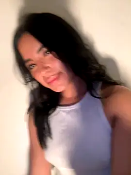 Emily-14 online show from 10/26/25, 02:28