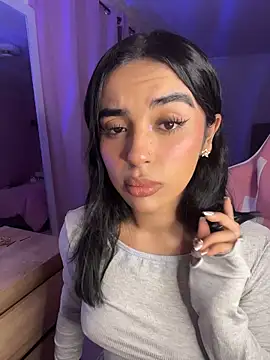 Emily-14 online show from 07/01/26, 03:41