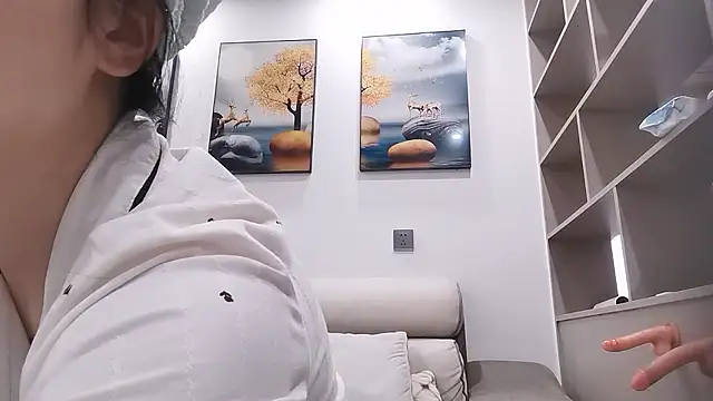 sasa-loves online show from 04/07/26, 02:01